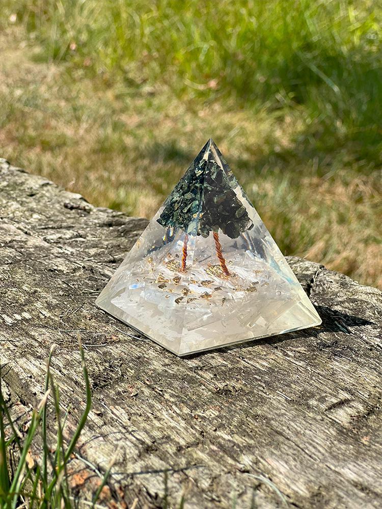 Selenite and Kambaba Jasper Base Tree of Life Orgonite Pyramid with Natural Crystals, Energy Healing, Reiki, Positivity 3*3*3 inch - Image 5