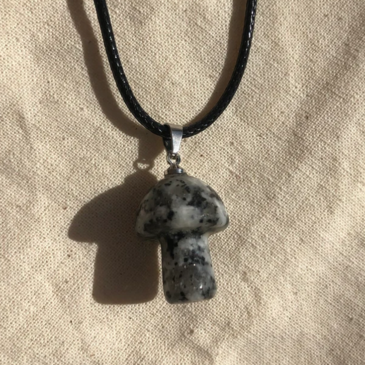 Black Labradorite Mushroom Carved Pendant Necklace Natural Crystals For Energy Balancing, Meditation, Reiki, Healing Approx. 2cm Pendant - Image 3