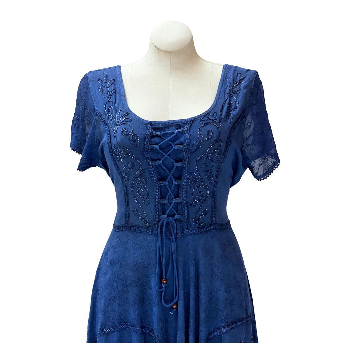 Short Sleeves Victorian Style Corset Dress with Lace & Floral Threadwork - Image 2