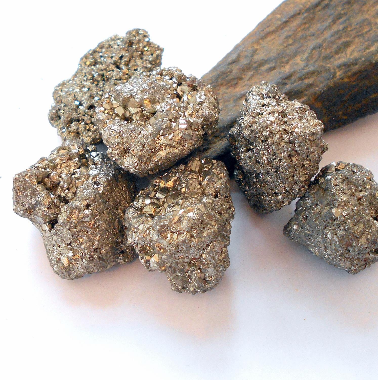 Pyrite: The Alchemist’s Mirror for Ambition & Golden Success - Image 2