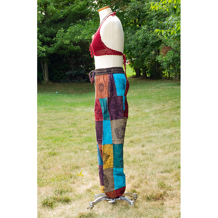 Plain Pleated Sacred Symbol Elastic Bottom Pants - Image 4
