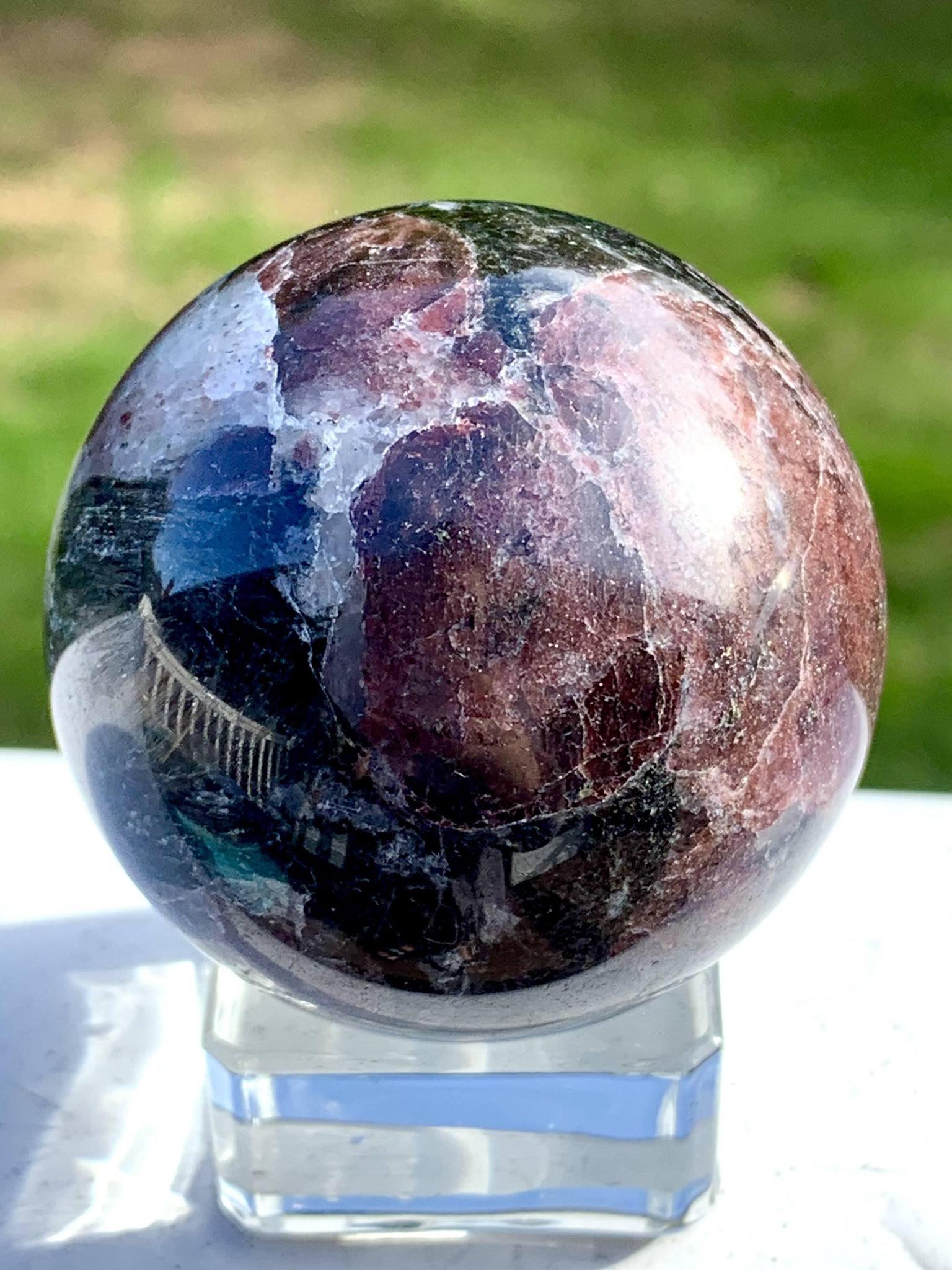 Garnet Matrix Sphere – The Artifact of Primordial Fire & Vitality - Image 2
