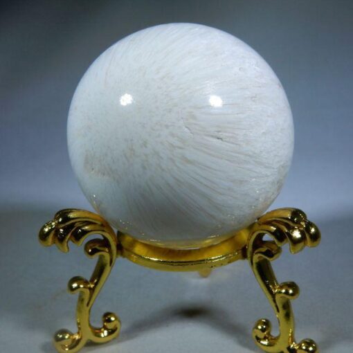 Scolecite Sphere – The Stone of Inner Peace & Lucid Dreaming