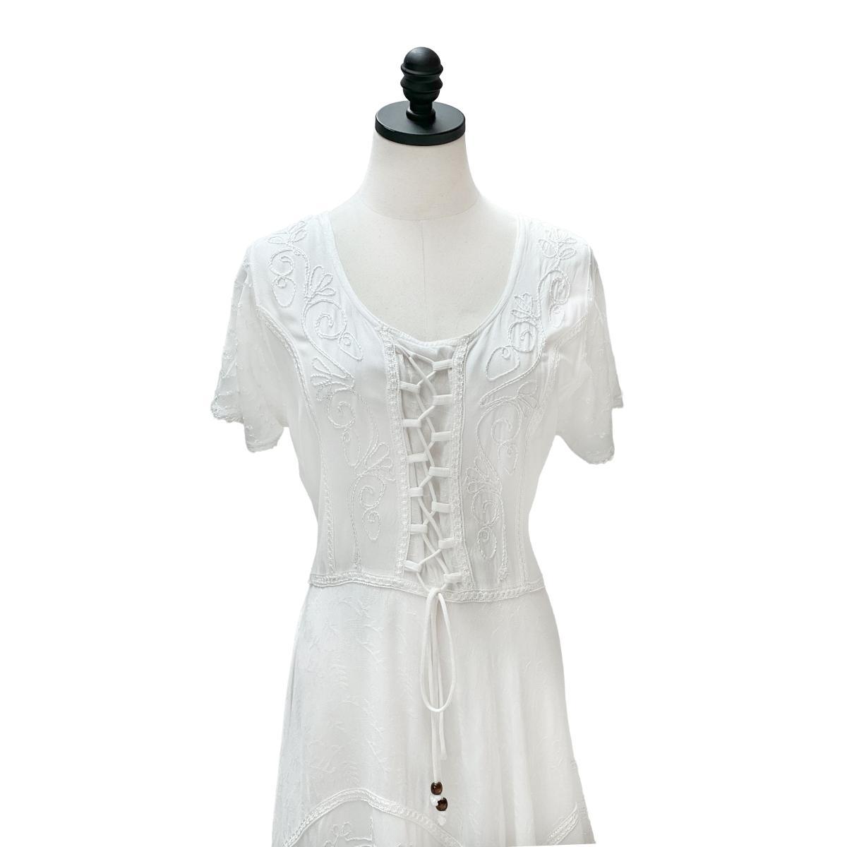 Short Sleeves Victorian Style Corset Dress with Lace & Floral Threadwork - Image 16
