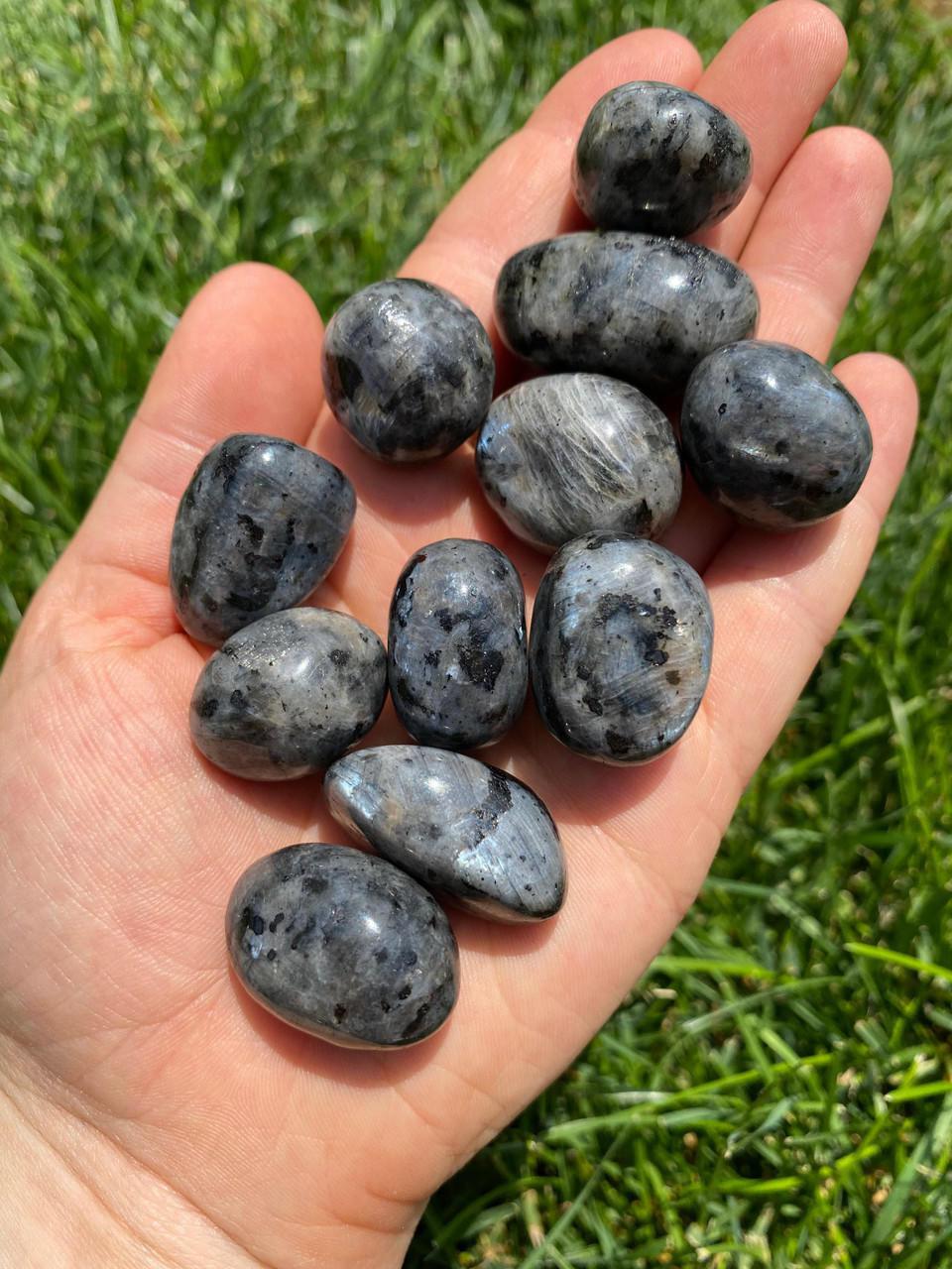Larvikite: The Mystical Artifact of Inner Vision, Protection & Earth Connection - Image 2