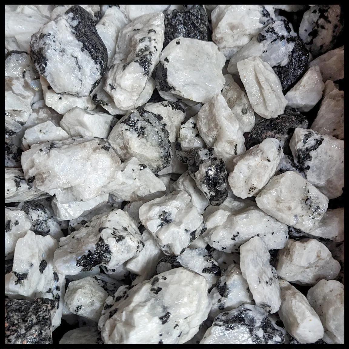 White Moonstone: The Ethereal Artifact of New Beginnings, Intuition & Inner Growth - Image 2
