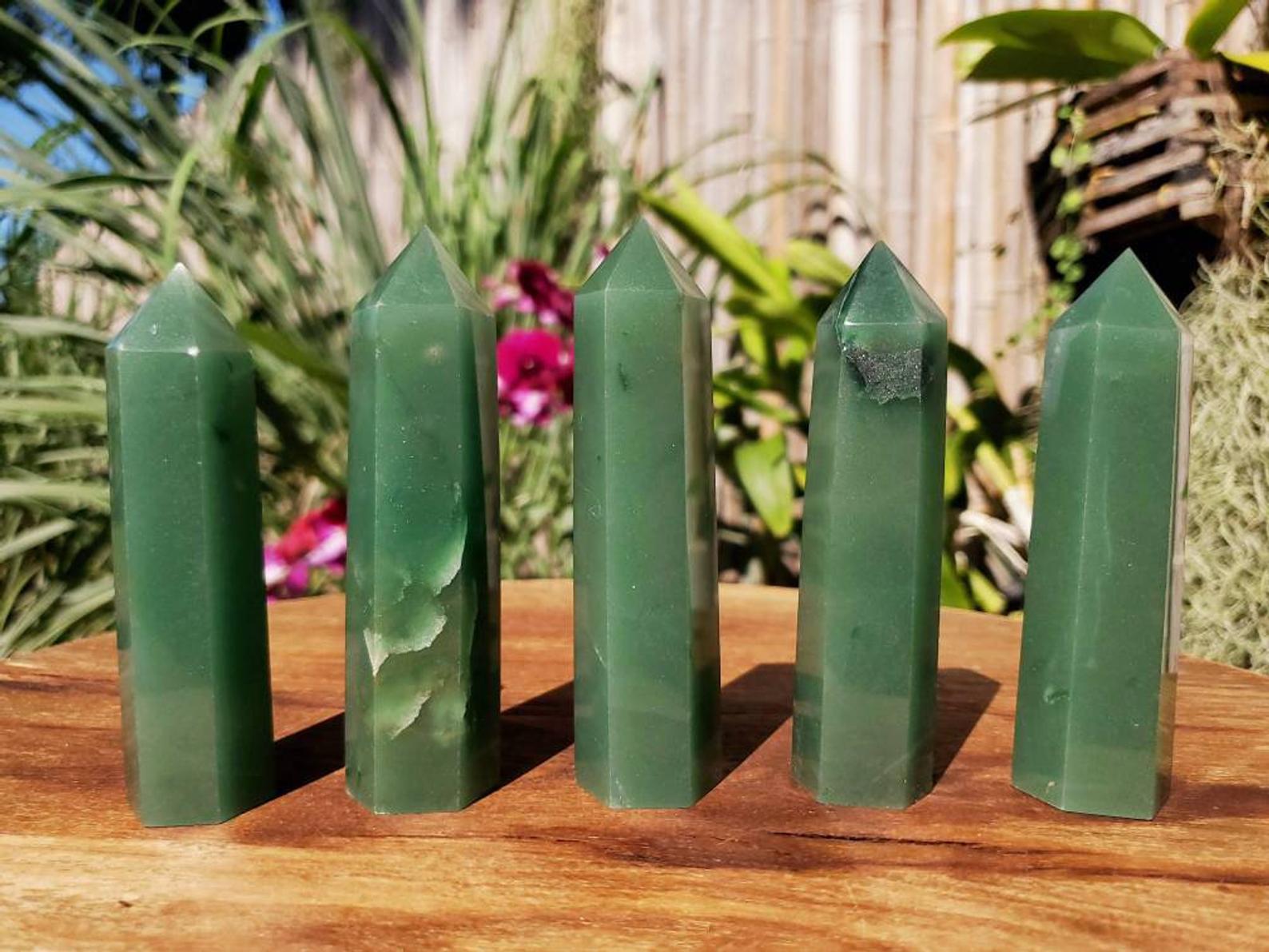 Green Aventurine Obelisk Tower Jumbo Healing Wand Spirit Stone 8 Faceted Pointed Obelisk Tower Healing Reiki Wand Metaphysical Balance Energy Approx. 4 inches tall