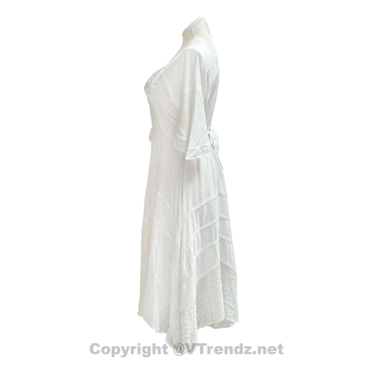 Long Sleeves Victorian Style Corset Dress with Georgette Lace & Threadwork - Image 24