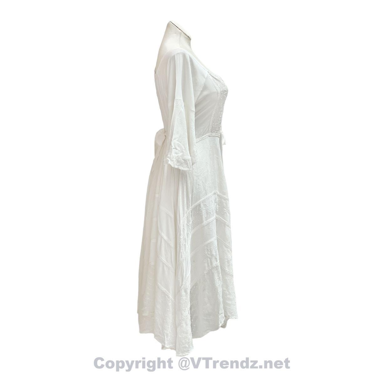 Long Sleeves Victorian Style Corset Dress with Georgette Lace & Threadwork - Image 22